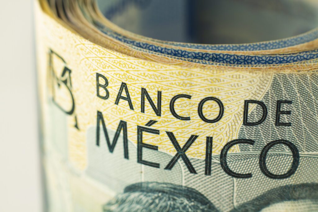 Peso mexicano representando la inflación
